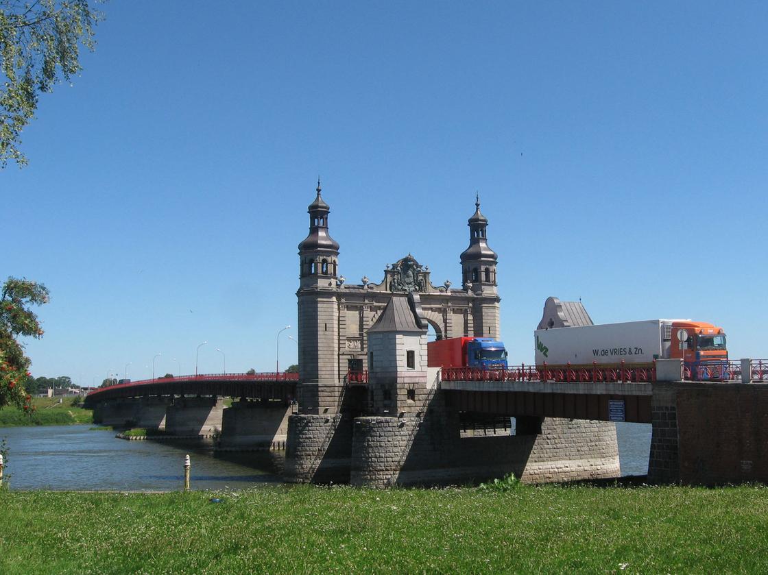 Мост