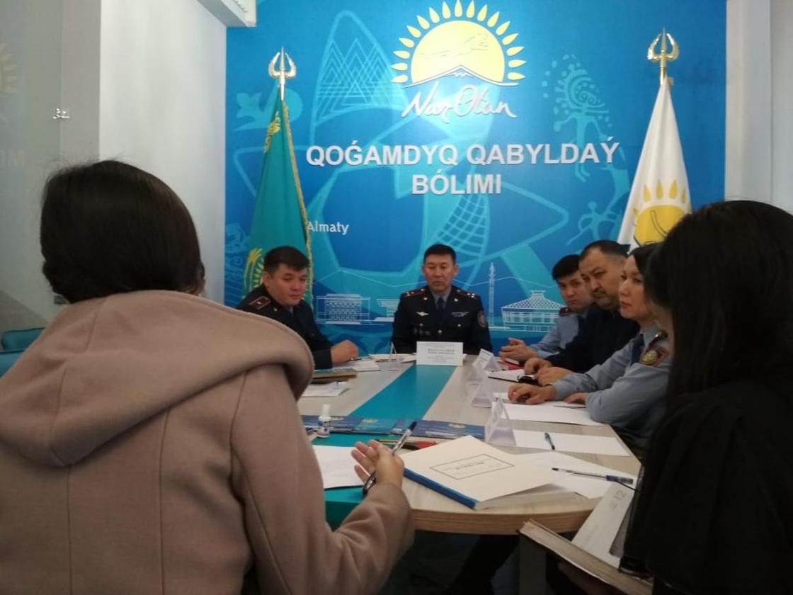 Полицейская "Приемная на дороге" расширила свои границы в Алматы