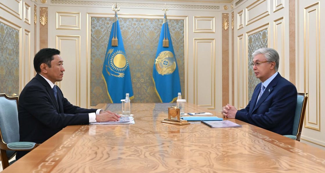 Тоқаев пен Болат Ақшолақов
