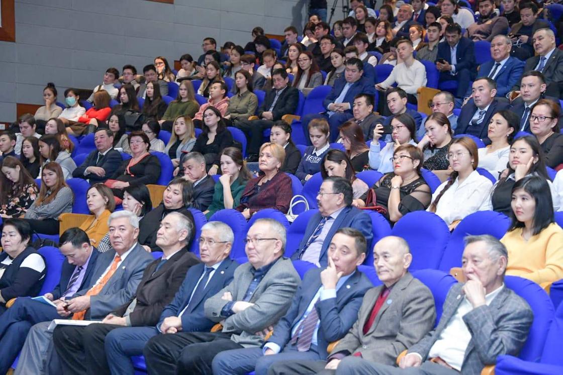 В Нур-Султане стартовали праздничные мероприятия, посвященные Дню Первого Президента Республики Казахстан
