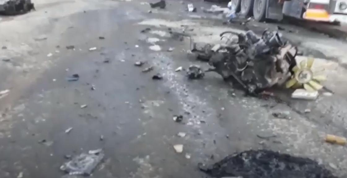 Газовоз взорвался после аварии в Алматинской области: погиб человек