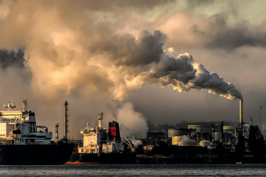Выбросы промышленных предприятий