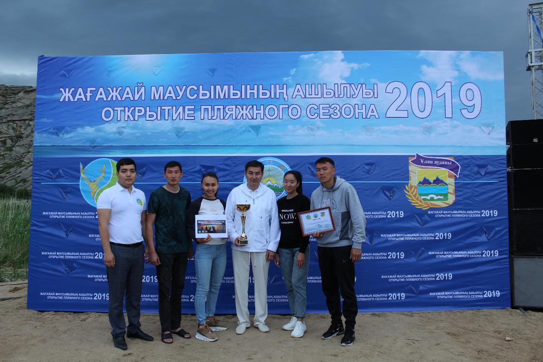 Пляжный сезон официально начался в Восточном Казахстане