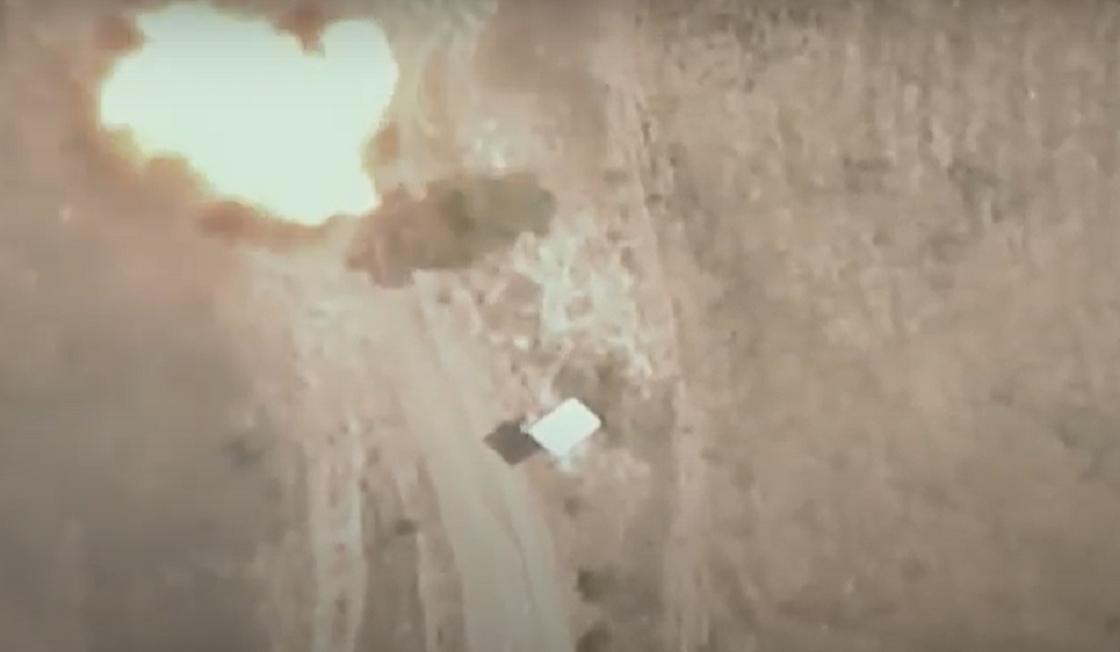 Азербайджанский дрон-камикадзе уничтожил машину МЧС Армении