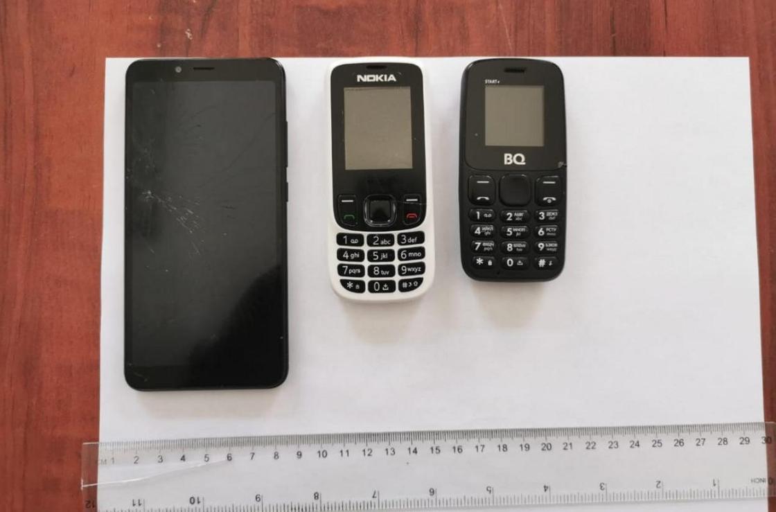Телефоны в свином сале пытались пронести в СИЗО Алматы