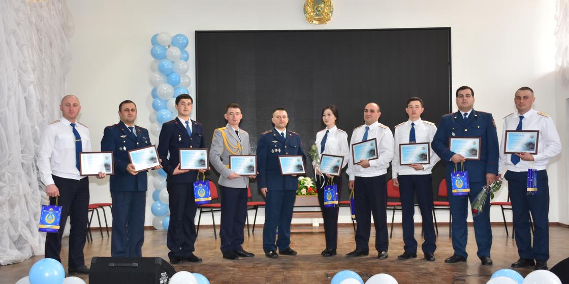 Многонациональная полиция: Сотрудники удивили знанием казахского языка в Караганде
