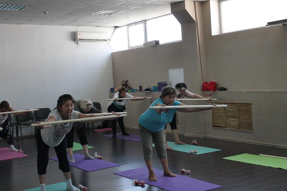 В городе Алматы функционирует социальная программа для поддержание здорового образа жизни пенсионеров «Активное долголетие».