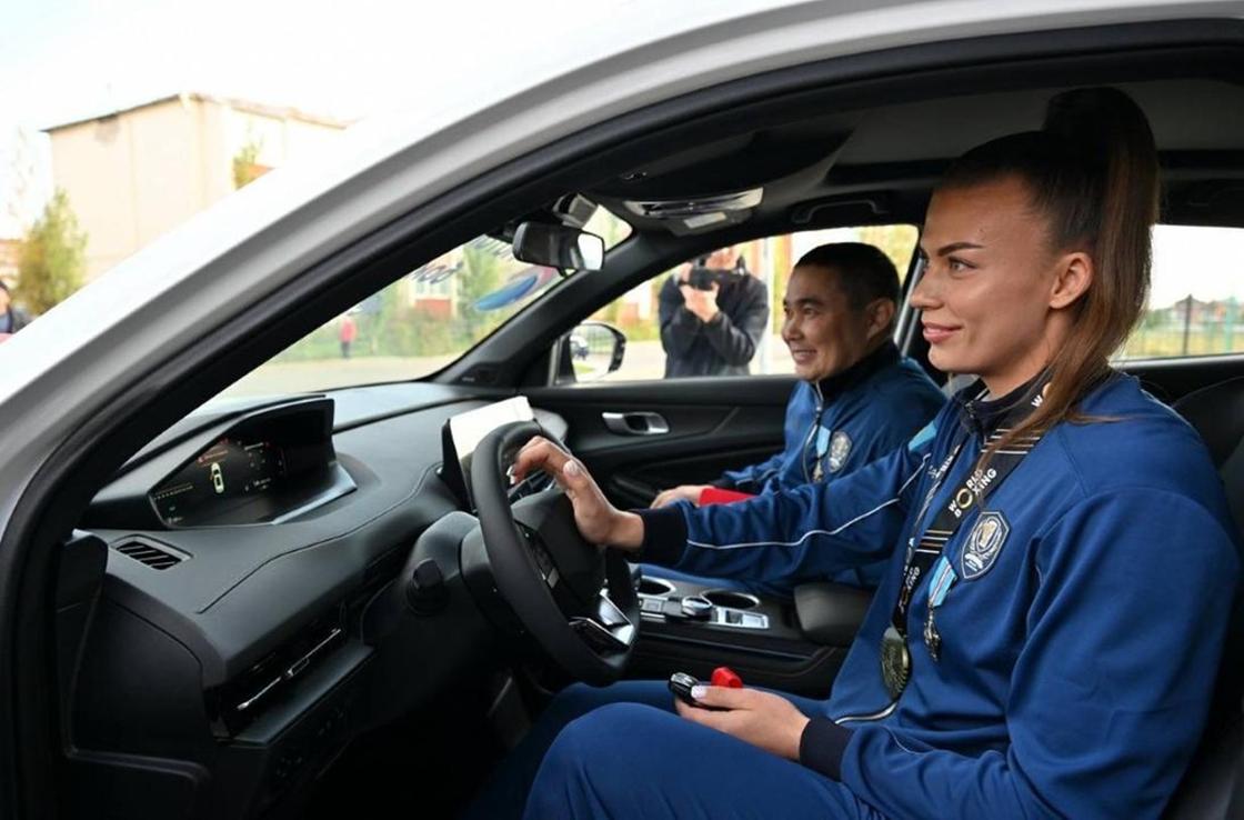 Наталья Богданова бапкерімен