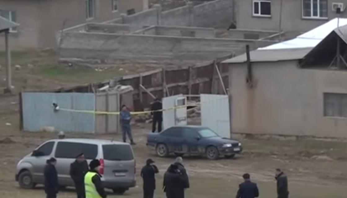 Взрыв артиллерийского снаряда в Шымкенте: есть двое пострадавших (видео)