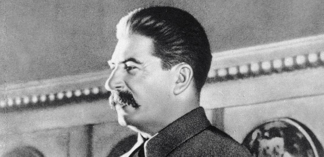 Во Франции выставили на аукцион приказ с подписью Сталина