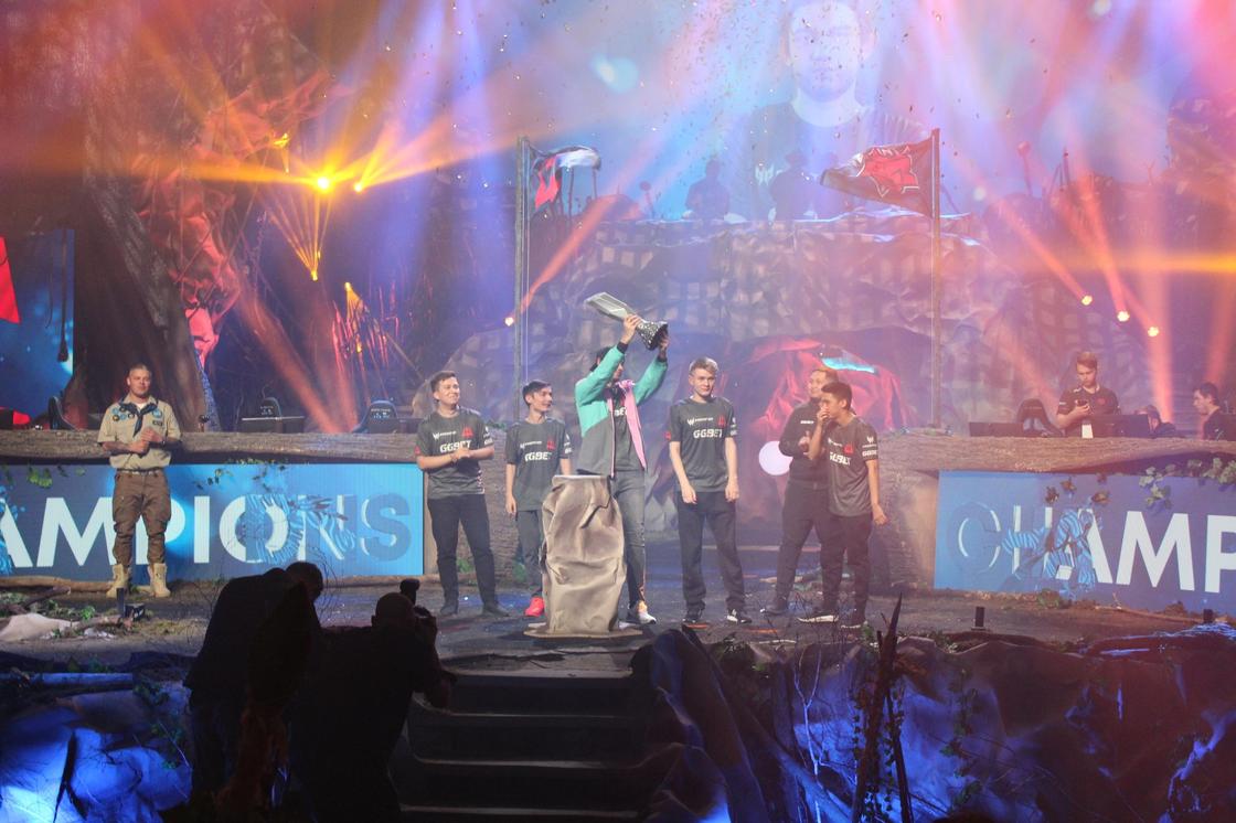 Казахстанский клуб AVANGAR стал чемпионом первого сезона WePlay! Forge of Masters по CS:GO
