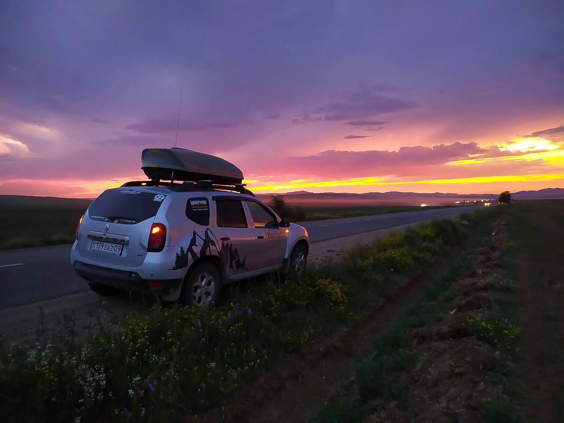 Ломая стереотипы: казахстанский блогер отправился в путешествие в Монголию на Renault DUSTER