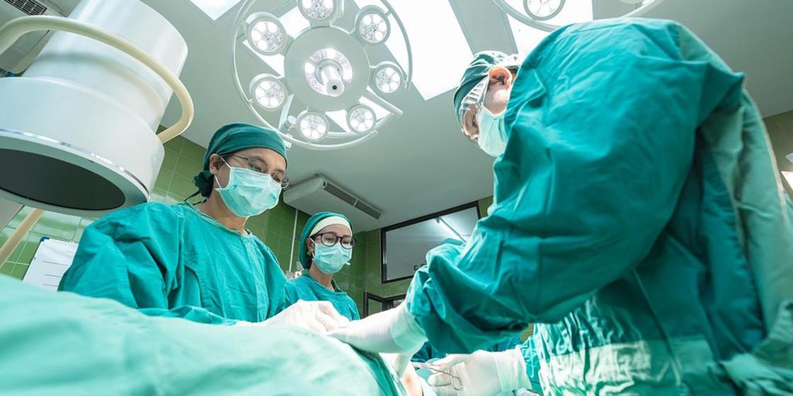Госпитализированных после жуткой аварии женщин готовят к операции в Караганде