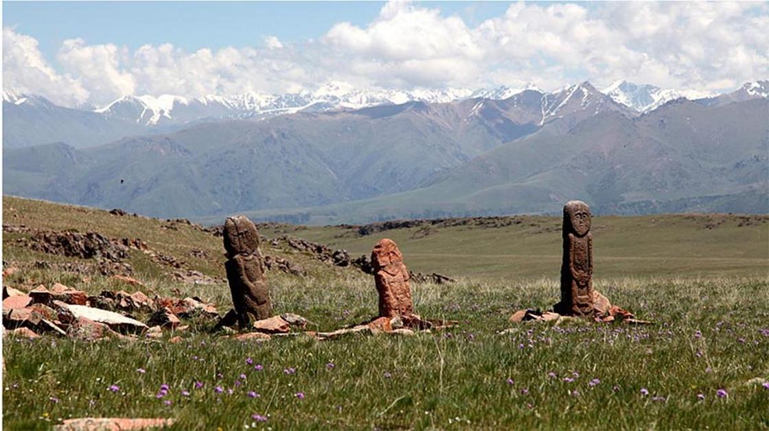 По следам предков: ТОП-5 сакральных мест Казахстана, о которых вы, возможно, не знали