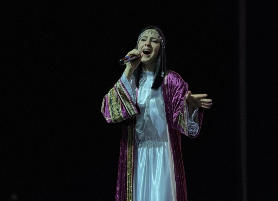 Конкурс қатысушысы