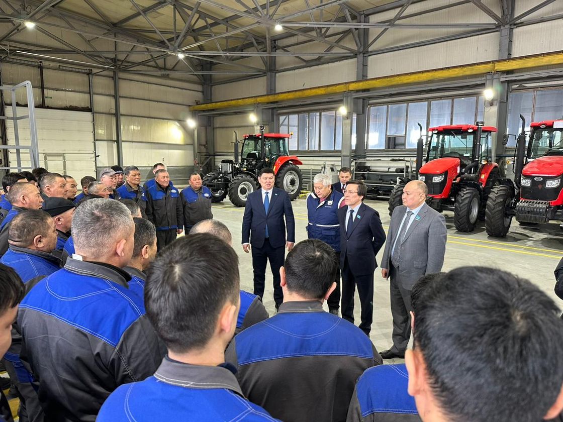 Встреча с общественностью области Абай