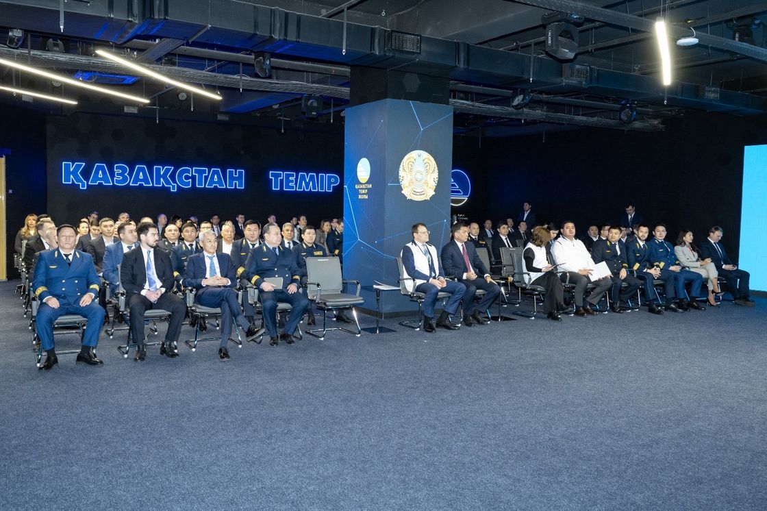 Встреча АО "НК "Қазақстан темір жолы" с членами столичного штаба Общенациональной коалиции