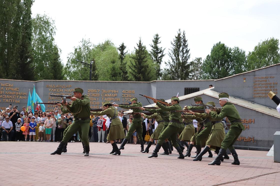 Показательные выступления Показательные выступления
