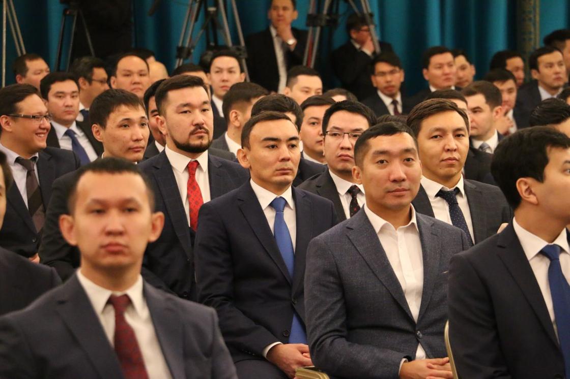 Как Токаев принимал в Акорде участников президентского резерва
