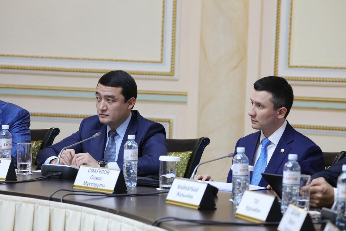 Мәслихат депутаттарының отырысы