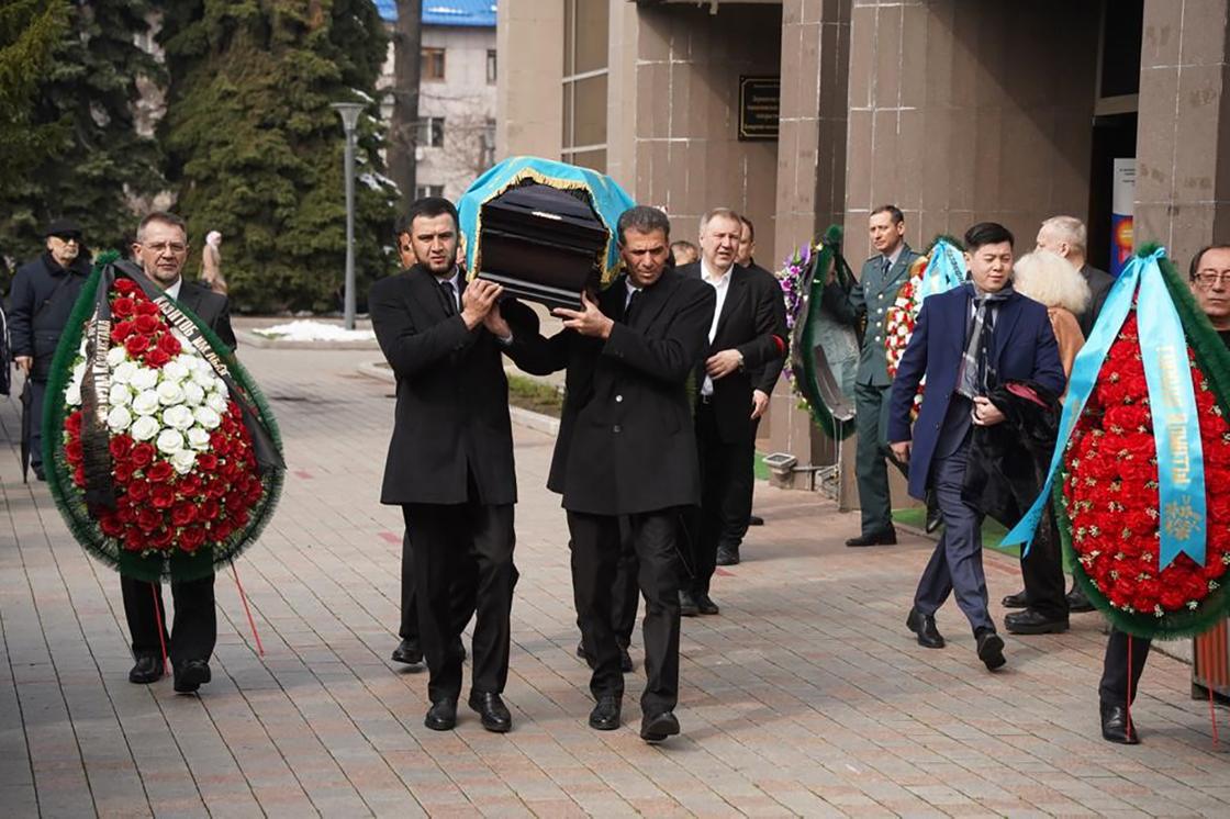 Похороны Юрия Померанцева