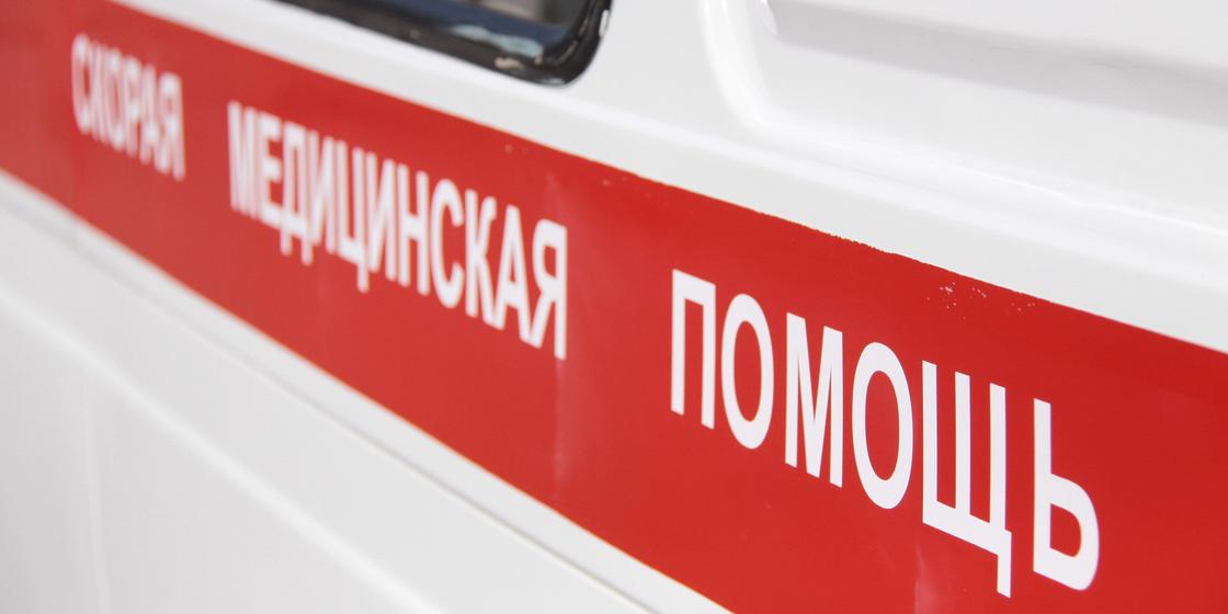 Хотел разнять дерущихся: мужчину ранили в поножовщине у кафе в Темиртау