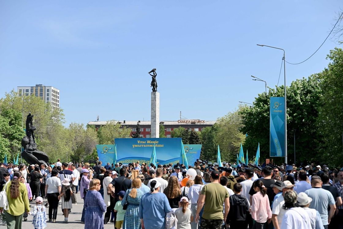 Празднование Дня Победы в области Абай