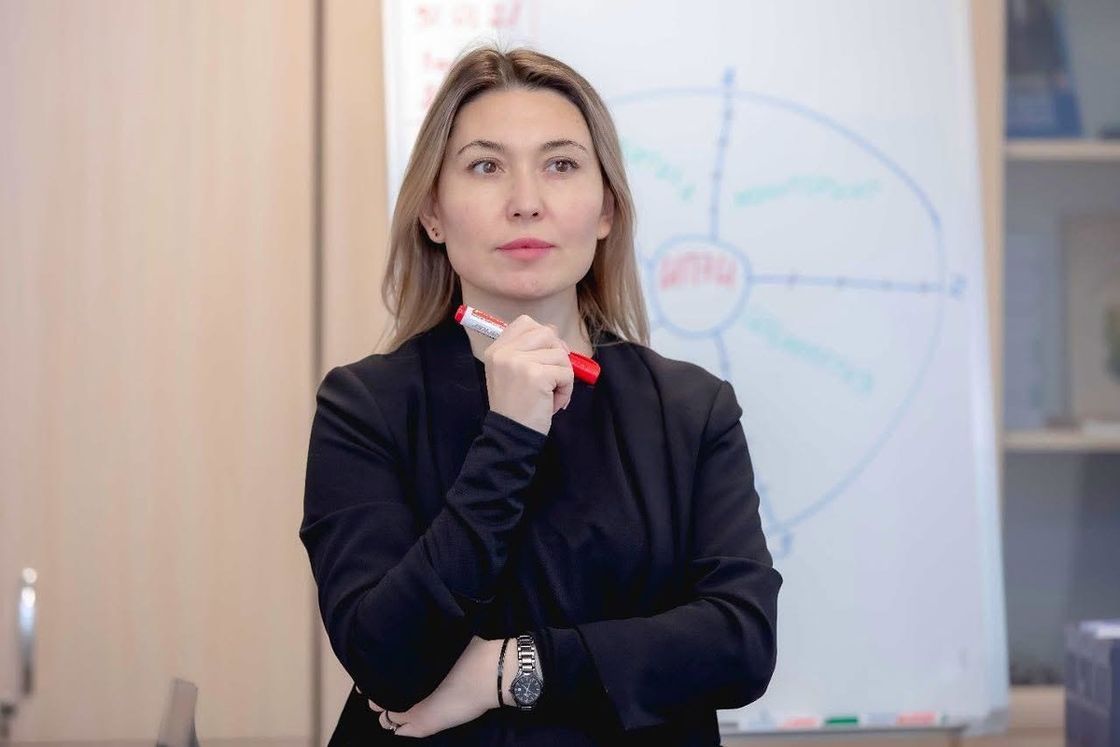 Луиза Узарова