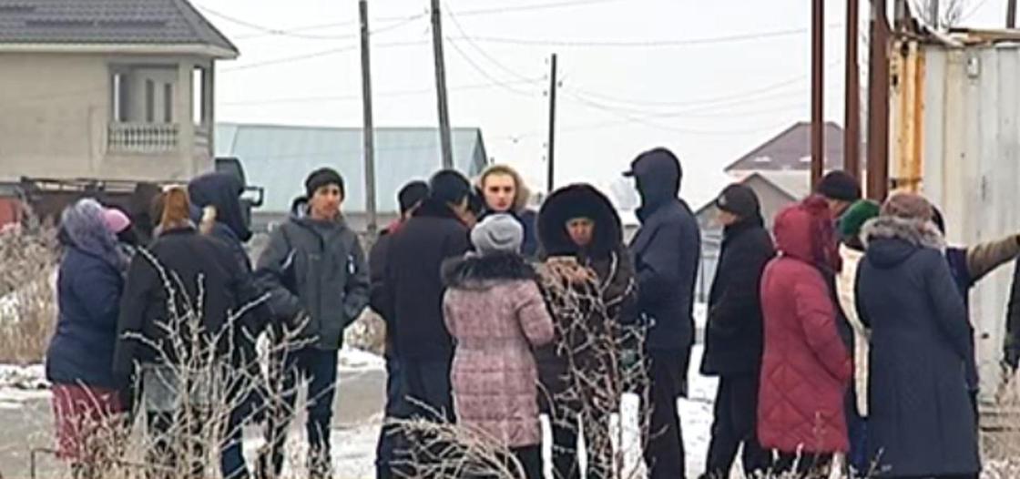 «Живем в страхе»: обнаглевшие воры грабят дома по несколько раз в Алматы