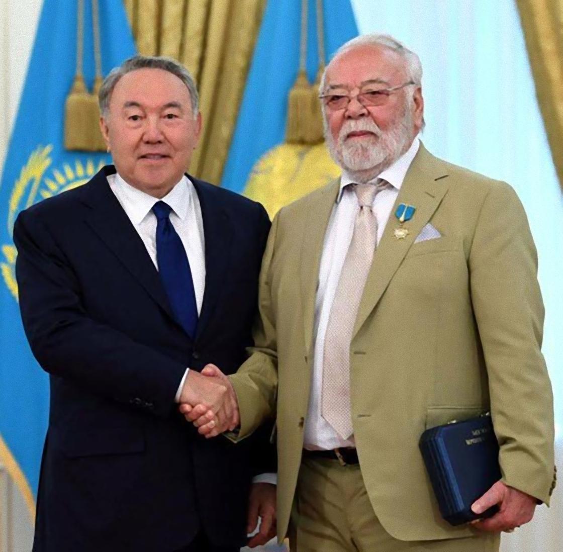 Нурсултан Назарбаев и Асанали Ашимов