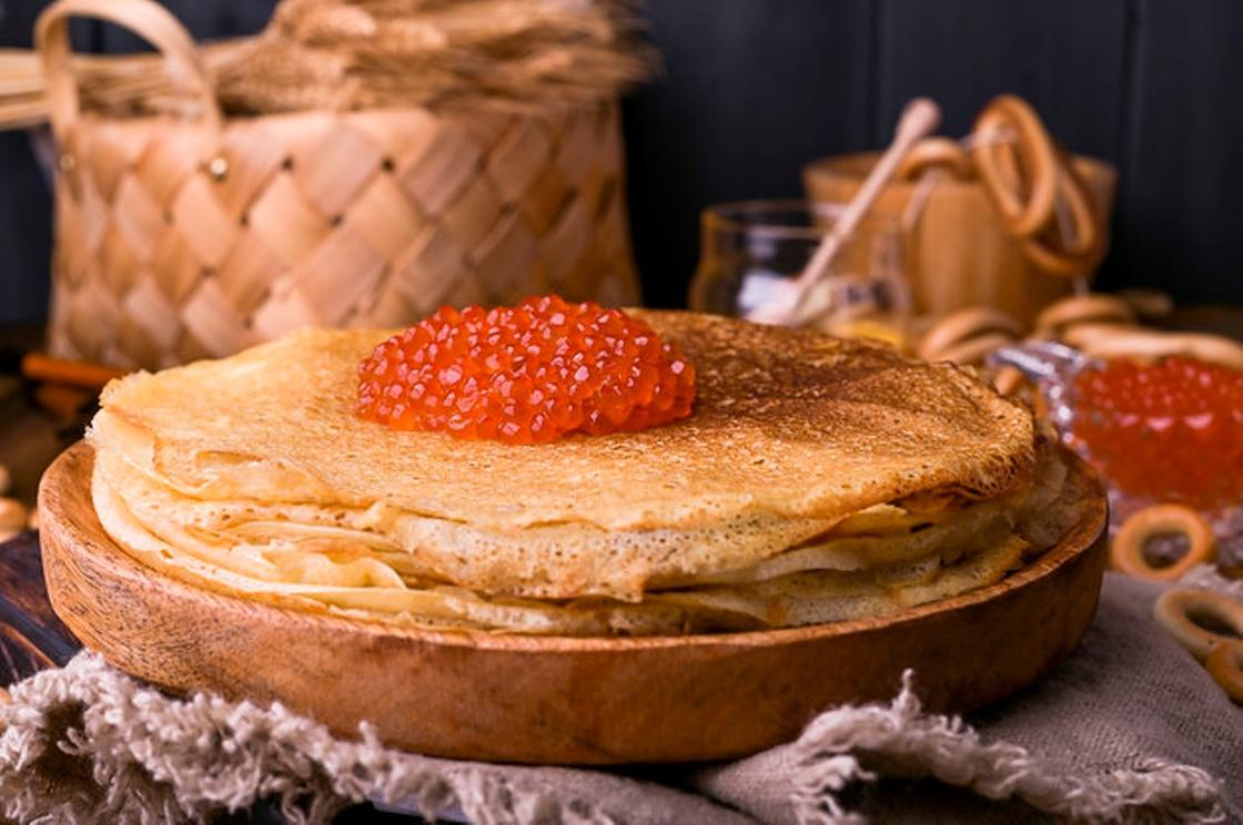 Блины с красной икрой Блины с красной икрой