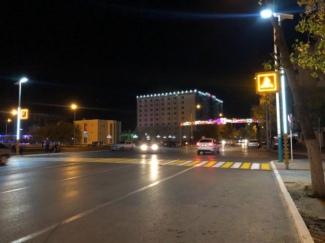 21 "умный" пешеходный переход установили в Кызылорде