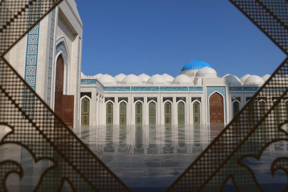 Новая мечеть в Нур-Султане