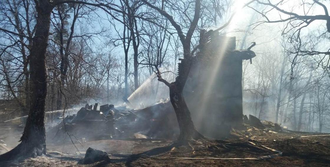 Храм XIX века случайно сожгли вместе с мусором в Беларуси (фото)