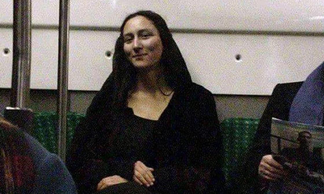 10 двойников звезд, которые напугают своим сходством кого угодно (фото) 10 двойников звезд, которые напугают своим сходством кого угодно (фото)