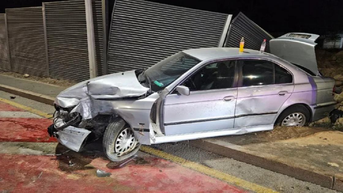 Автомобиль попал в аварию