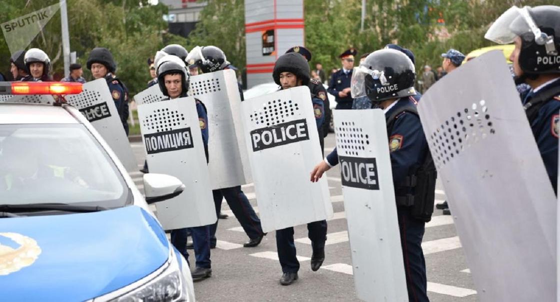 Более 50 человек задержали во время несанкционированных митингов в Алматы и Нур-Султане