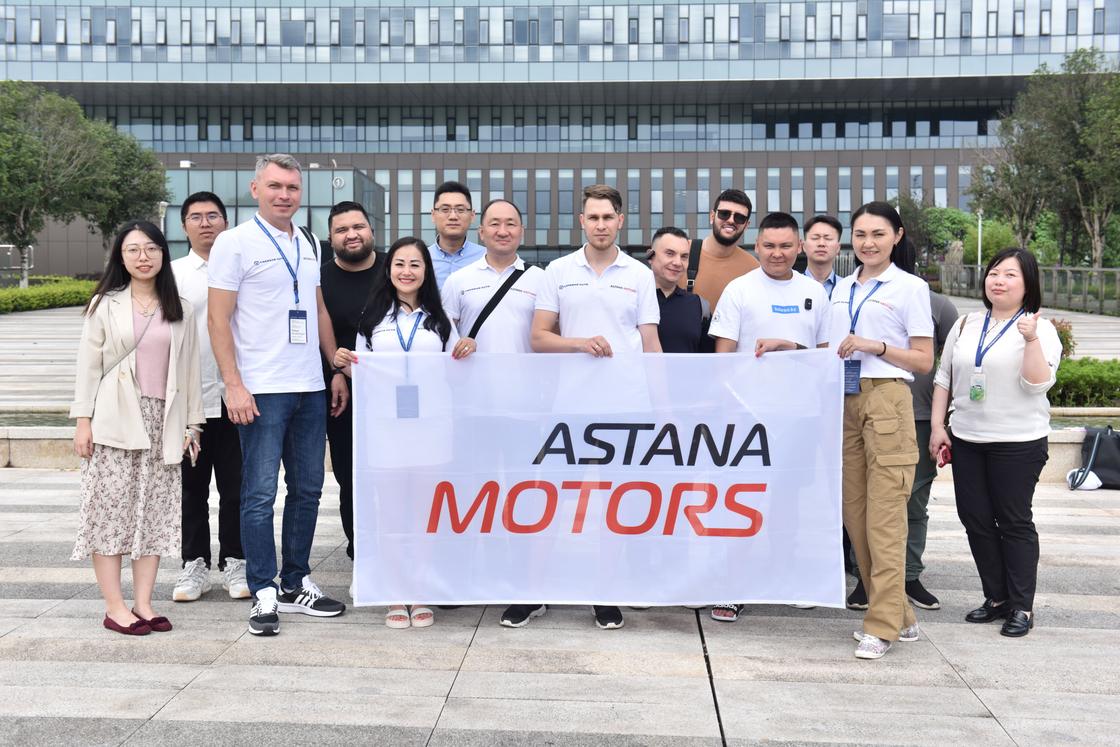 Команда Astana Motors