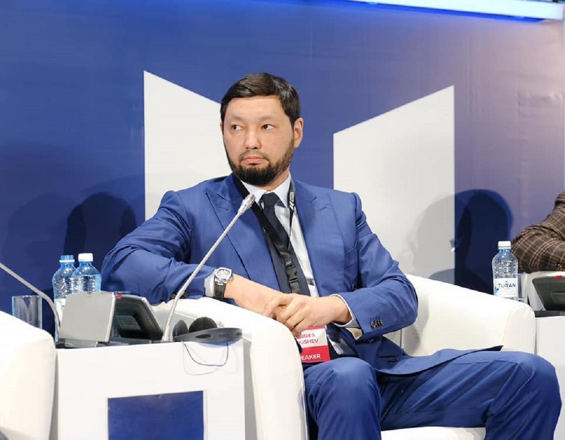 Кенес Ракишев