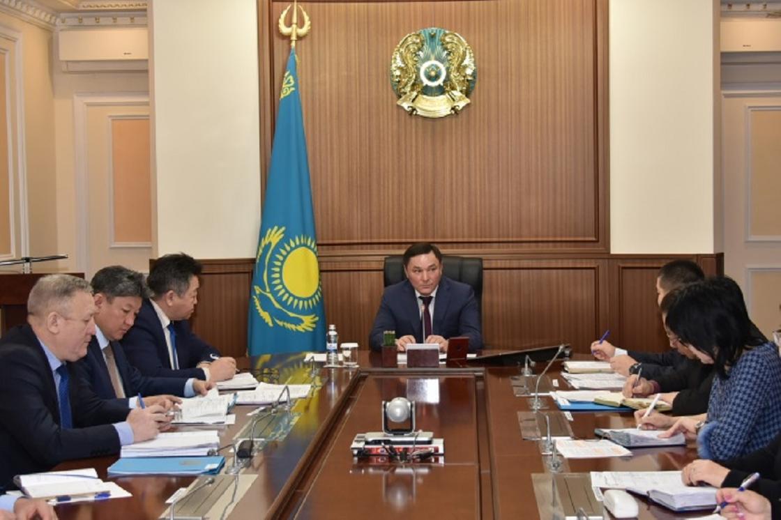 Подготовку к проведению предстоящего форума межрегионального сотрудничества Казахстана и России обсудили в областном акимате