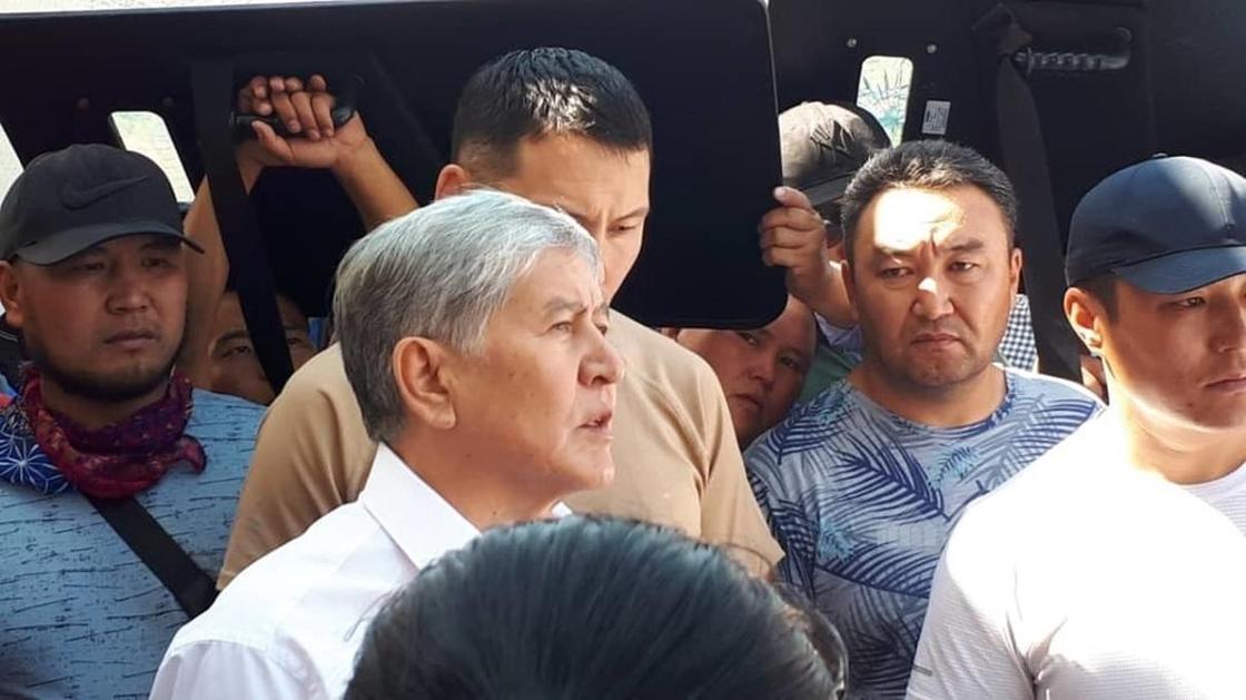 Что происходило у дома экс-президента Кыргызстана Атамбаева