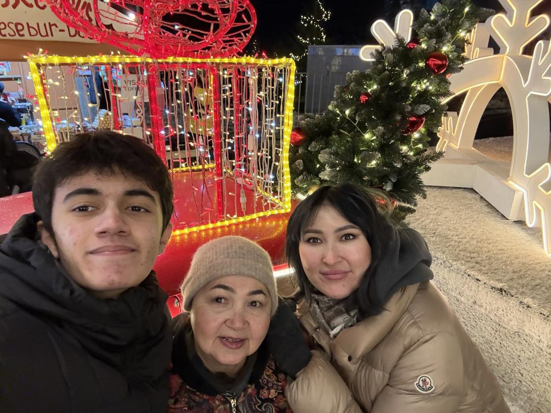 Зарина Есимова Зарина Есимова