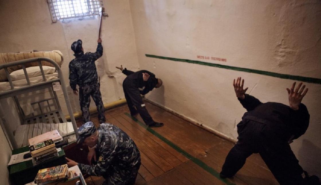 ФОТОРЕП 11 жутких фото из тюрьмы «Черный беркут» для серийных убийц и маньяков