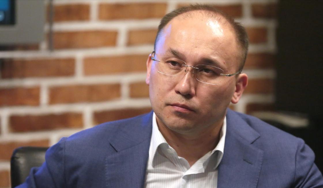 Даурен Абаев высказался об Айсултане Назарбаеве