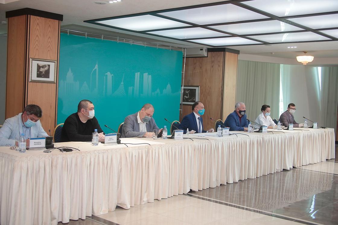 Общественники объявили о создании Лиги сторонников партии Nur Otan