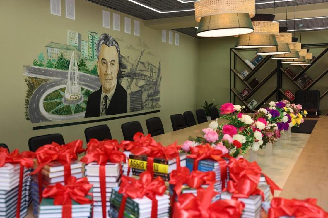 В Конаеве открылась модернизированная городская библиотека В Конаеве открылась модернизированная городская библиотека