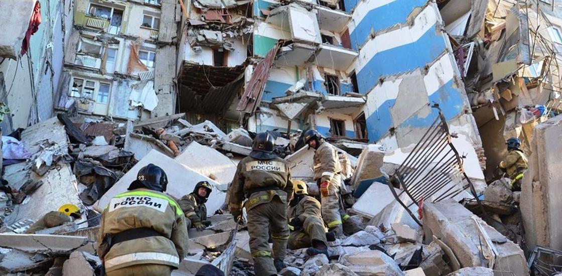 Обрушение дома в Магнитогорске: судьба 35 человек остается неизвестной (фото, видео)