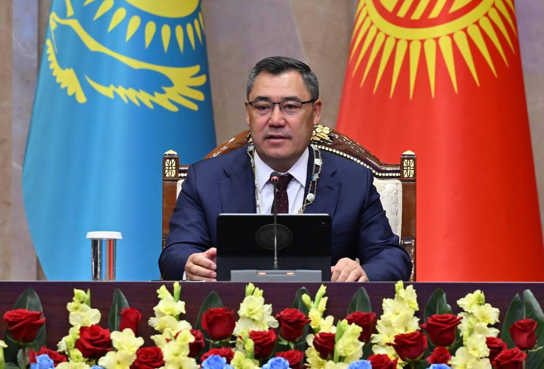 Садыр Жапаров Садыр Жапаров