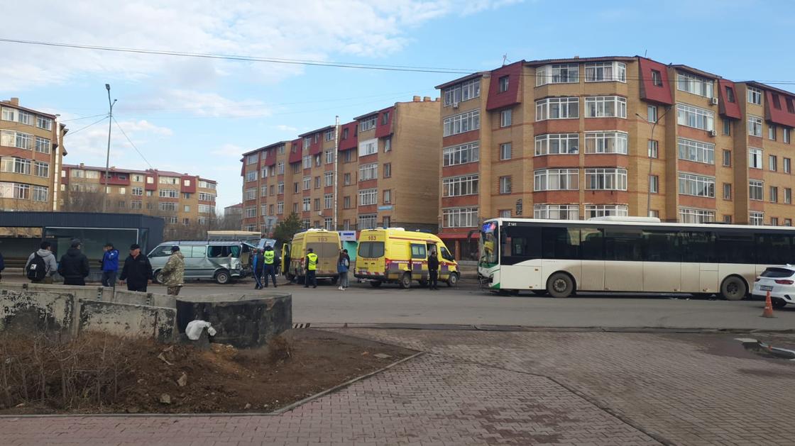 ДТП с микроавтобусом, перевозившим детей ДТП с микроавтобусом, перевозившим детей