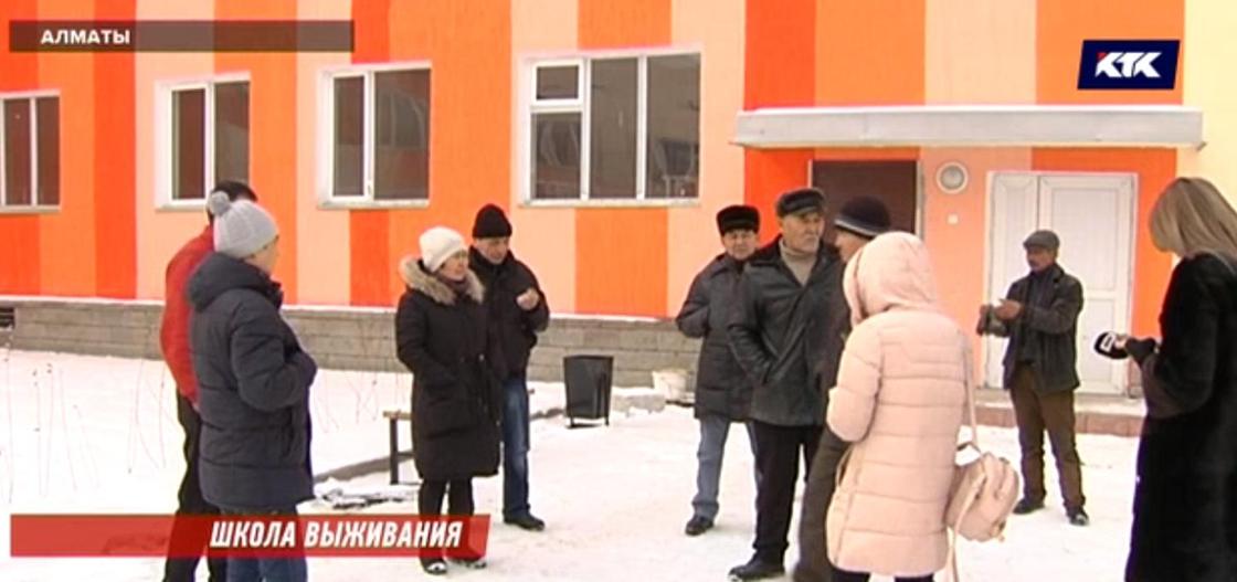 Алматинским строителям задержали зарплату на более чем 20 млн тенге